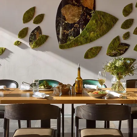 호텔 Panska Zahrada 4*