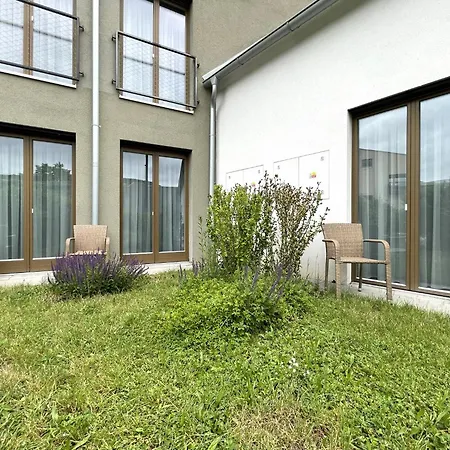 Panska Zahrada 4* Добржиховице