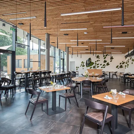 Panska Zahrada Dobrichovice