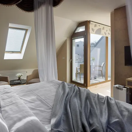 Hotel Panská Zahrada Dobřichovice