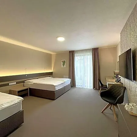 Hotel Panska Zahrada Dobrichovice