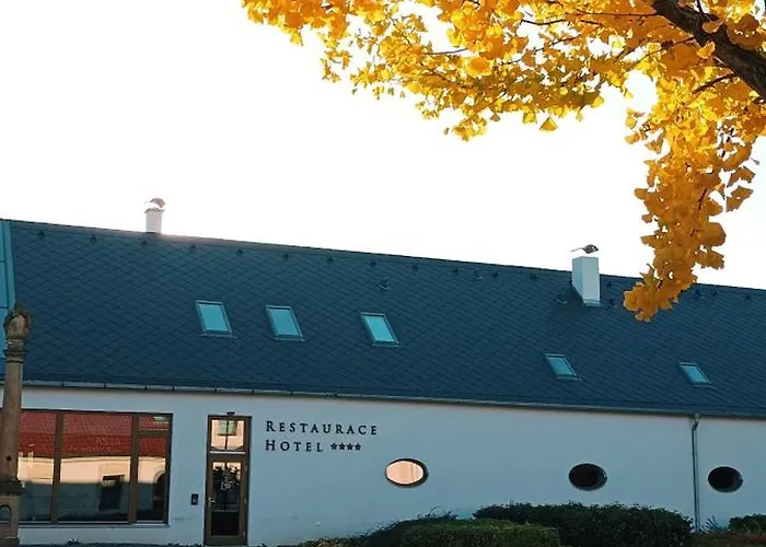 Hotel Panska Zahrada 4*