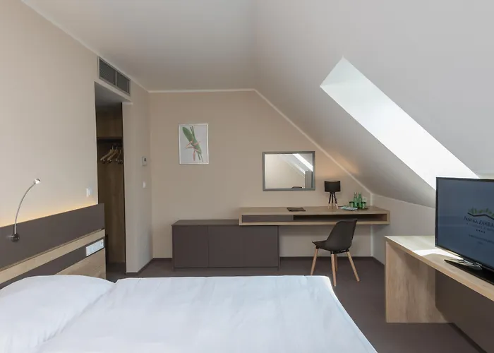 Hotel Panska Zahrada 4*