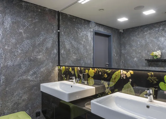 Hotel Panská Zahrada 4*